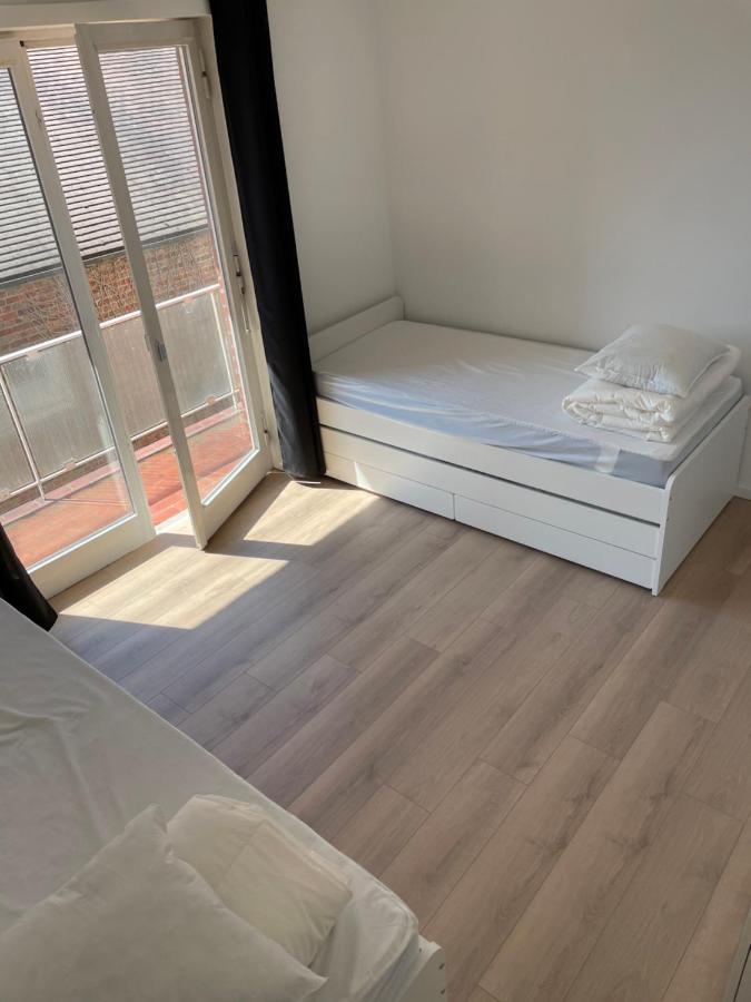Appartement Place Leopold 1er A A 100m De La De Panne